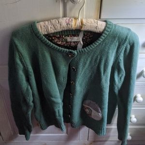 GREEN SWEATER CARDIGAN WITH FLORAL DETAILING